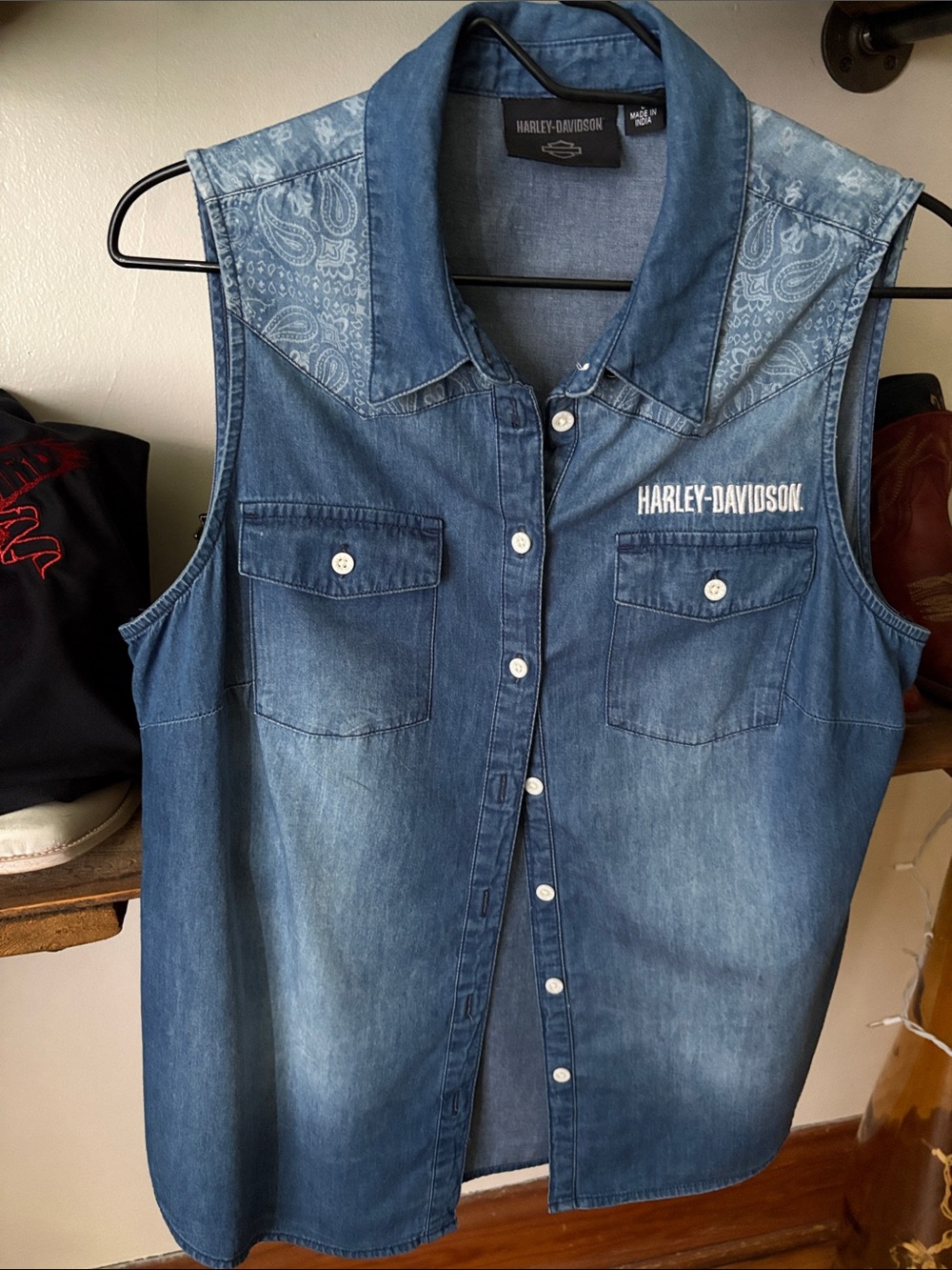 Harley-Davidson Denim Sleeveless Button-Up Shirt with Bandana Yoke